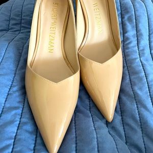 Nude Pumps Size 6 and 1/2